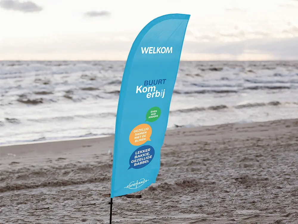 EsperanzaAlbrandswaard_Beachflag.webp